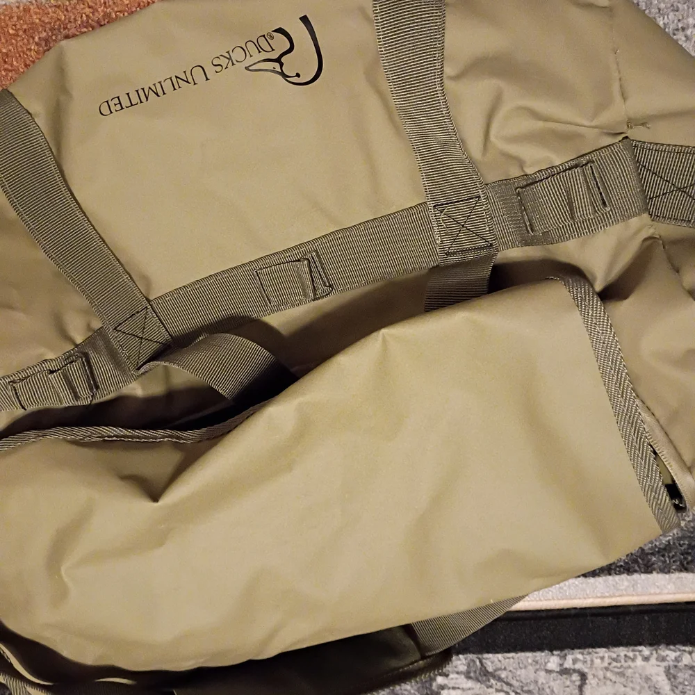 Ducks Unlimited Men's Duffel Bag - Khaki